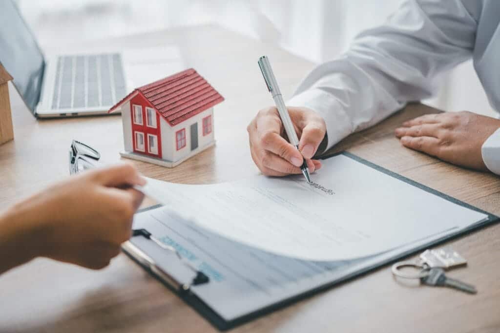 Apakah Aspek Penting Dalam Kontrak Sewa Rumah? 4 Perkara Ini Wajib Ambil Tahu! 1 perkara utama dalam kontrak sewa rumah